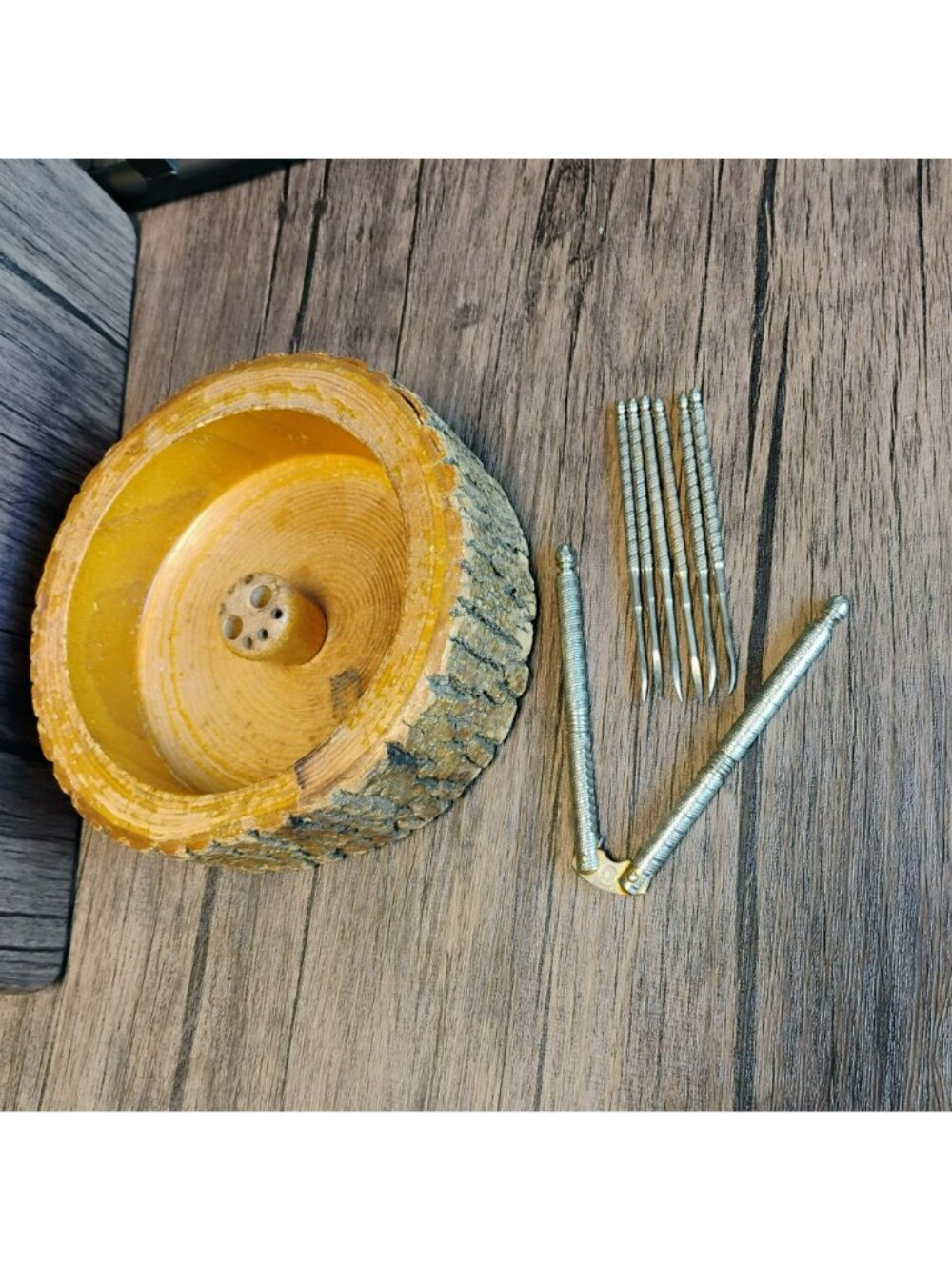 Vintage 1950s Tree Bark Nut Bowl w Silver Nutcracker & 6 Picks, Rustic Wooden - Picture 7 of 11